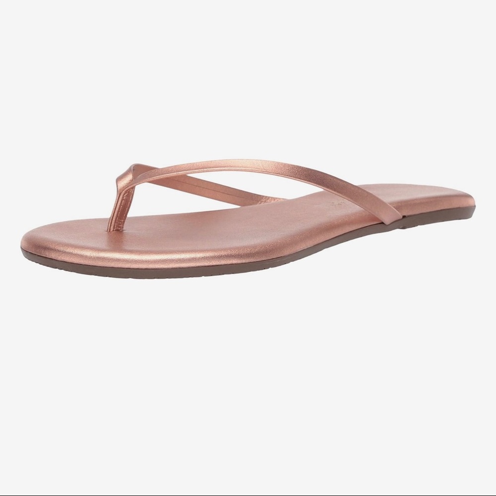 TKEES sandals in shadow size 6 NWOT